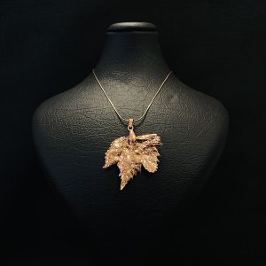 گردنبند برگ مو (انگور) کد JL.JPC.01042