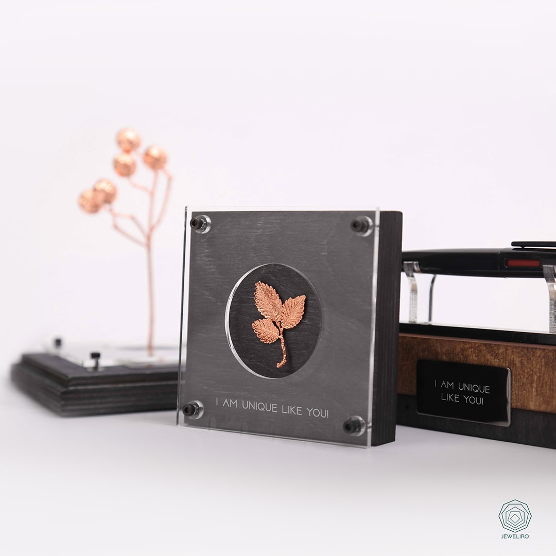 استند برگ | استند هدایای سازمانی