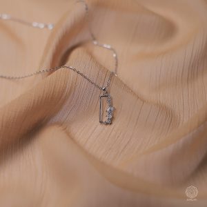 خرید گردنبند نقره باغچه